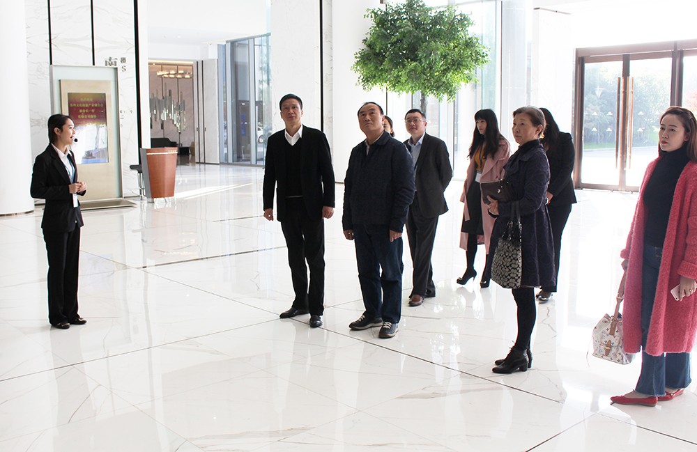 1479172165861023eb3f.jpg IMG_3870.jpg